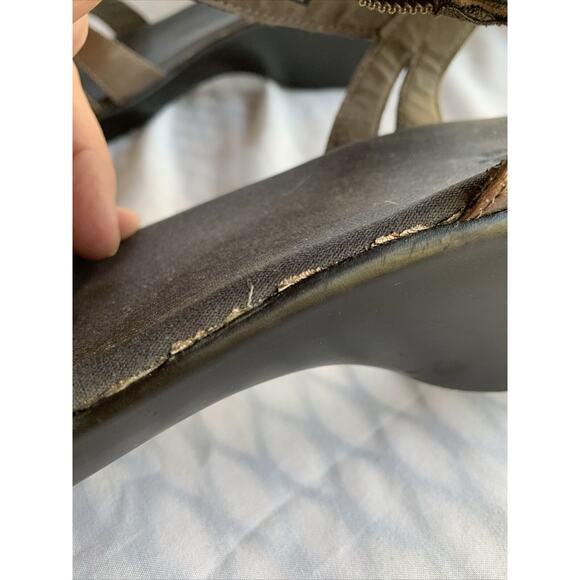 Clarks Womens Sandals Size 11 Bronze Color - Picture 6 of 10